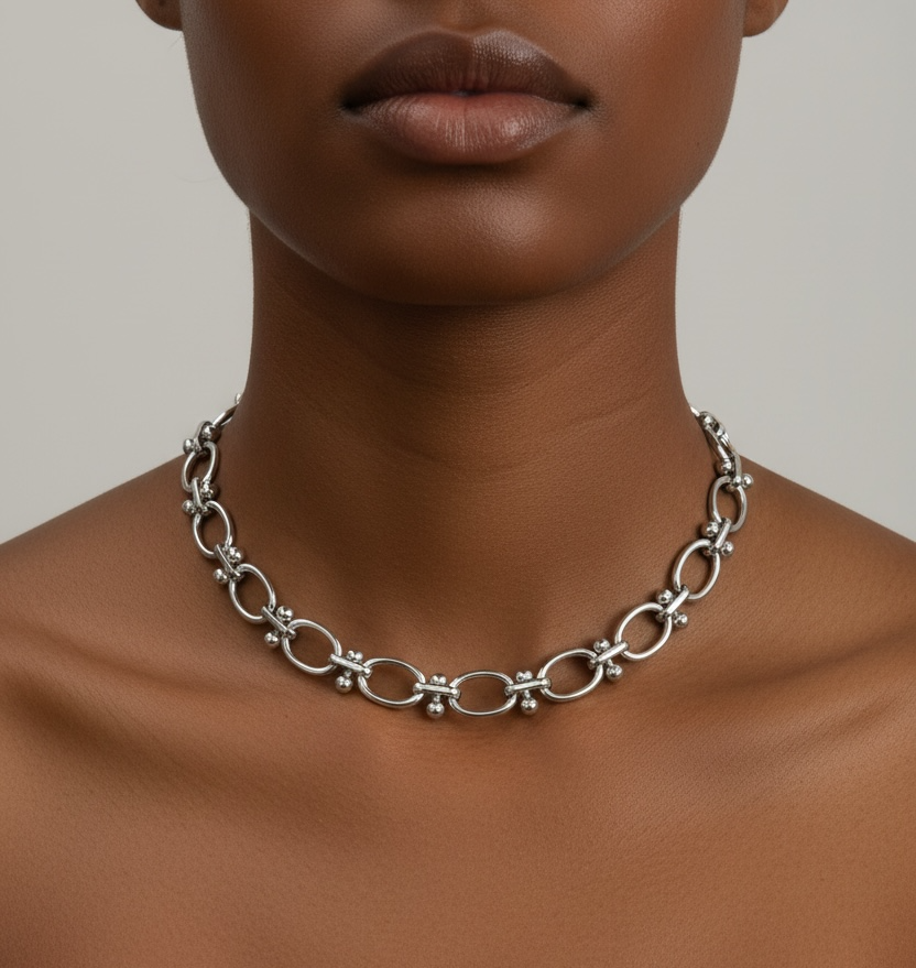 Marian choker