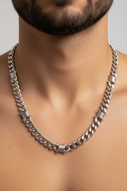 Wire barbed necklace