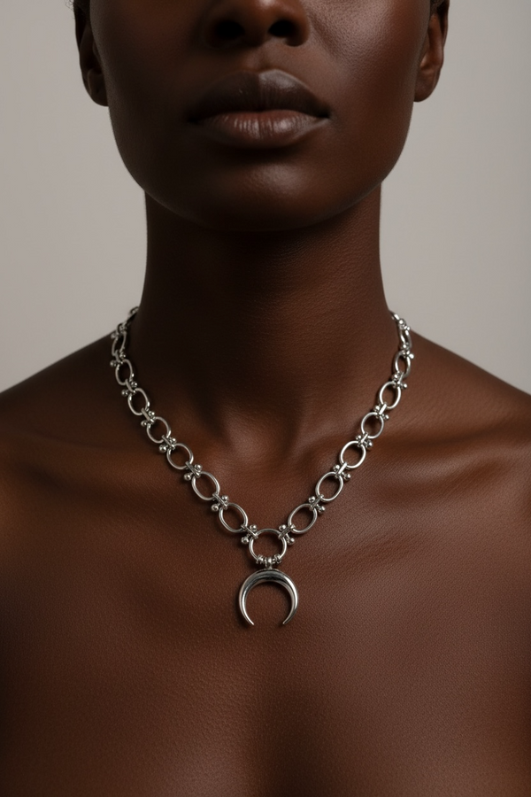 Moona necklace