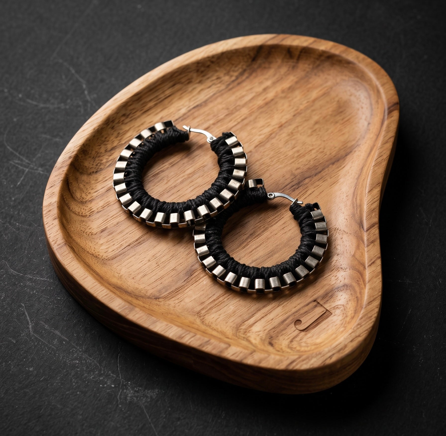 Dark Cleo earrings