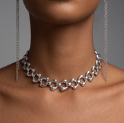 Mia choker