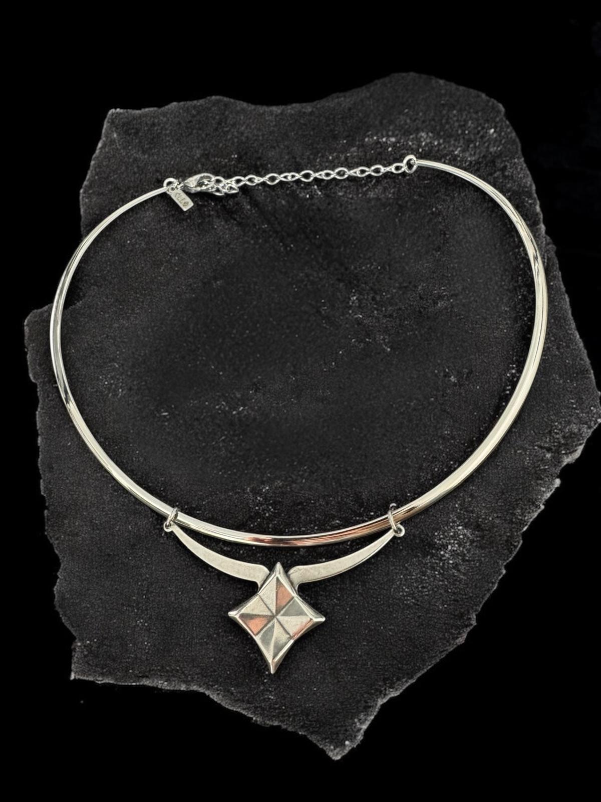 קולר פולריס