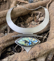 Genesis choker